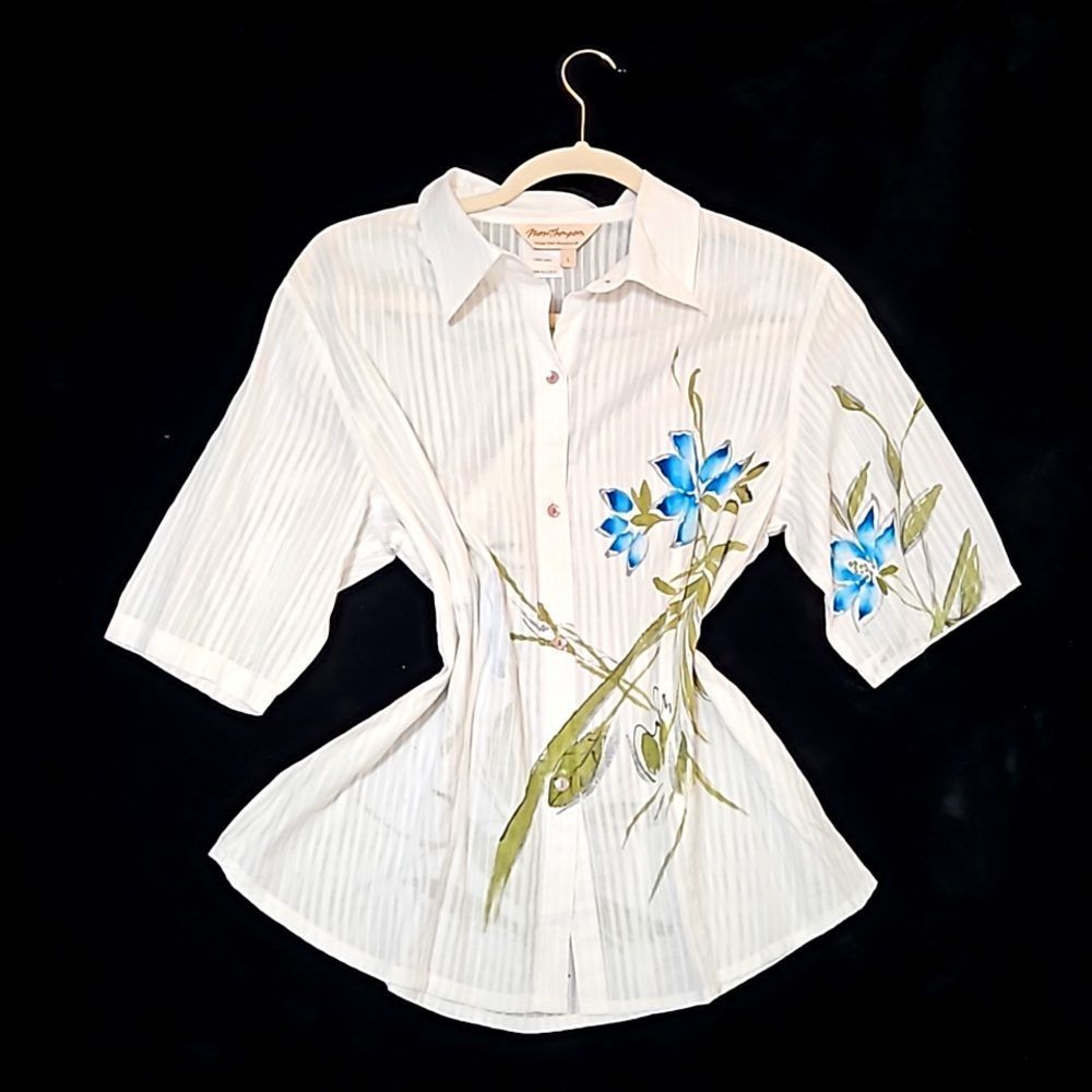 ARTISTIC watercolor floral 100% cotton button up Norm Thompson Blouse